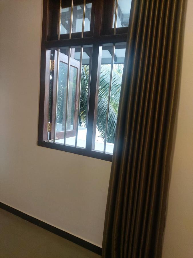 Anusha Apartment 15 Homestay Galle Extérieur photo