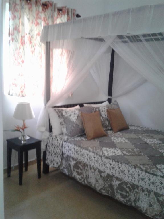 Anusha Apartment 15 Homestay Galle Extérieur photo