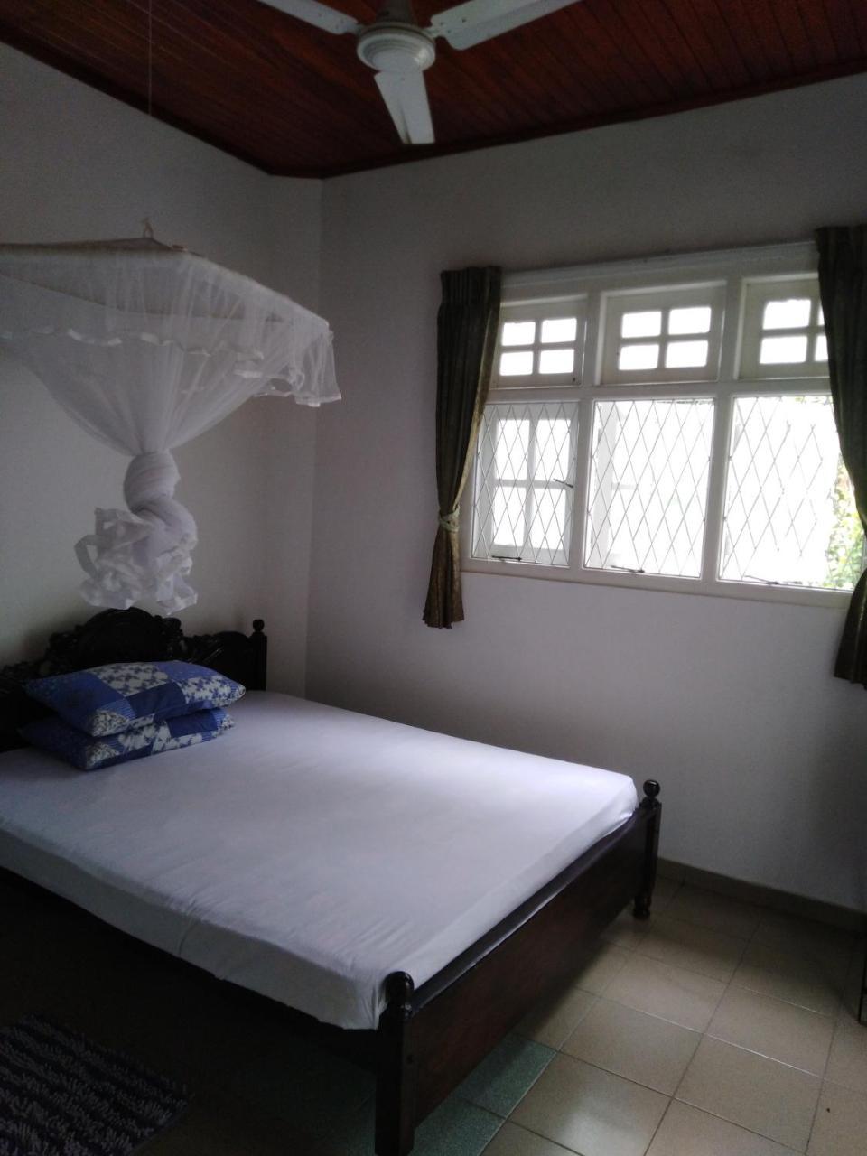 Anusha Apartment 15 Homestay Galle Extérieur photo