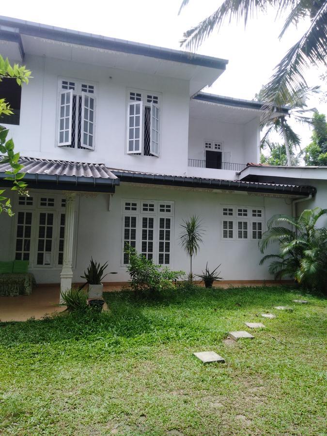 Anusha Apartment 15 Homestay Galle Extérieur photo