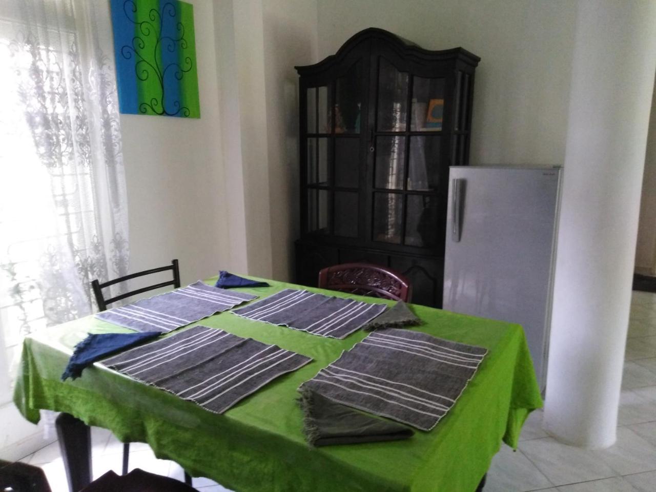 Anusha Apartment 15 Homestay Galle Extérieur photo